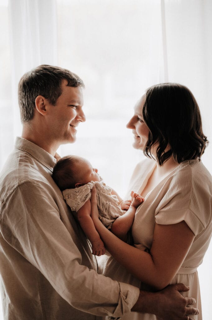 neugeborenen shooting mannheim, babygalerie karlsruhe, wann neugeborenen fotoshooting, babyfotograf germersheim, babyfotograf karlsruhe, fotografin landau, fotograf familienfotos, babygalerie landau
